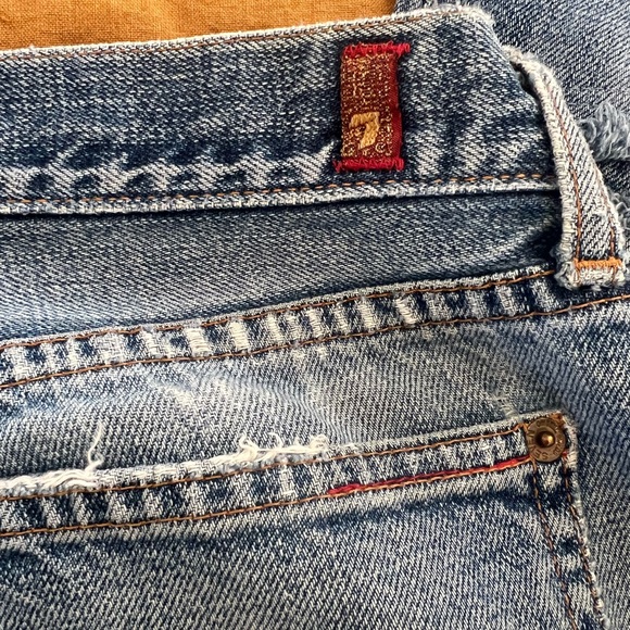 7 For All Mankind Women's Distressed Blue Cropped Jeans - Picture 7 of 9